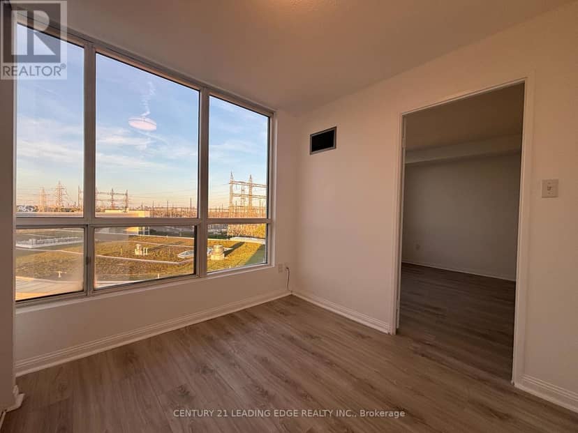 405 - 101 Subway Crescent — photo 17 of 30