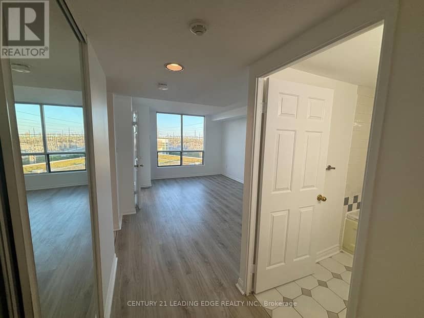 405 - 101 Subway Crescent — photo 6 of 30