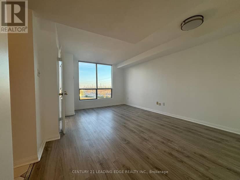 405 - 101 Subway Crescent — photo 7 of 30