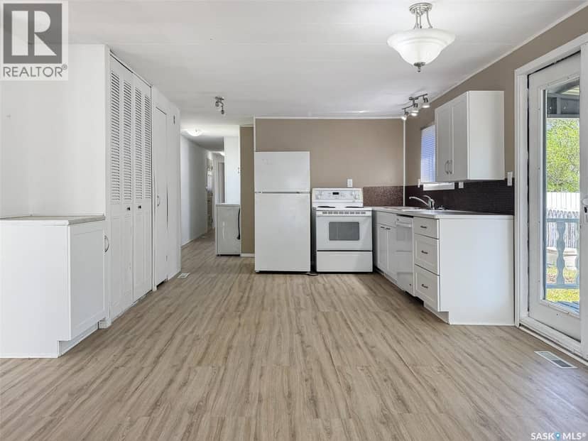 10 Prairie Sun COURT, Swift Current, photo 7