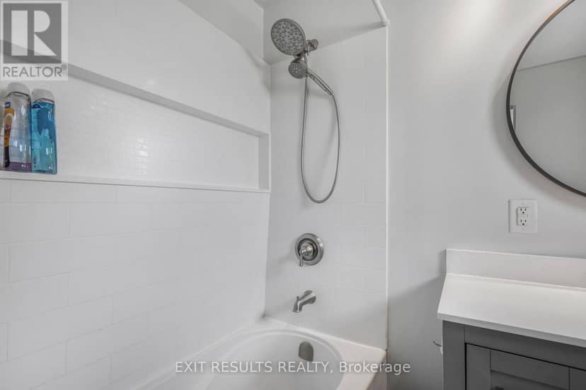8 Beaver Lane — photo 13 of 26
