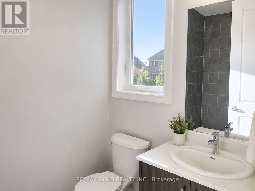 31 Dolomite Drive — photo 18 of 40