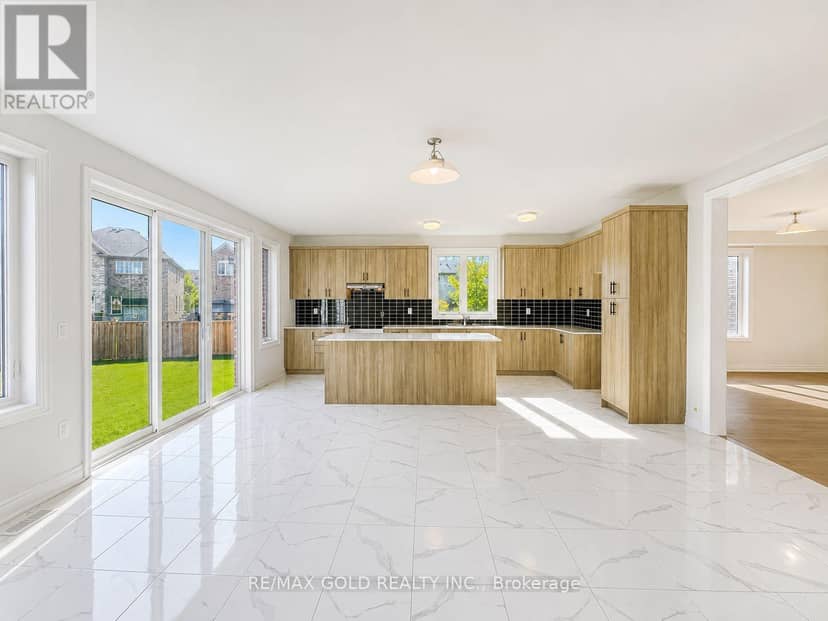 31 Dolomite Drive — photo 11 of 40