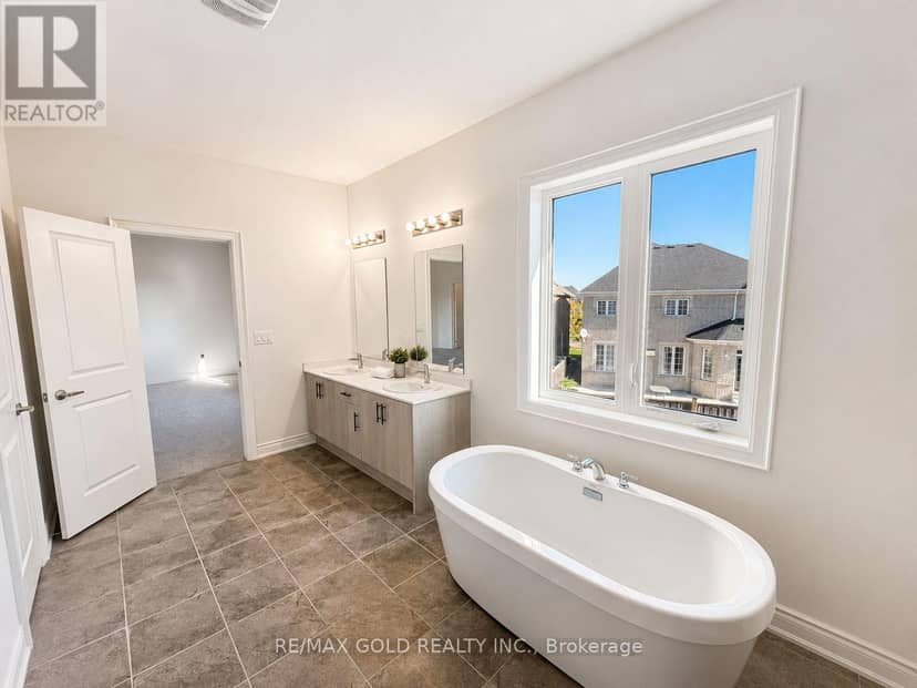 31 Dolomite Drive — photo 23 of 40