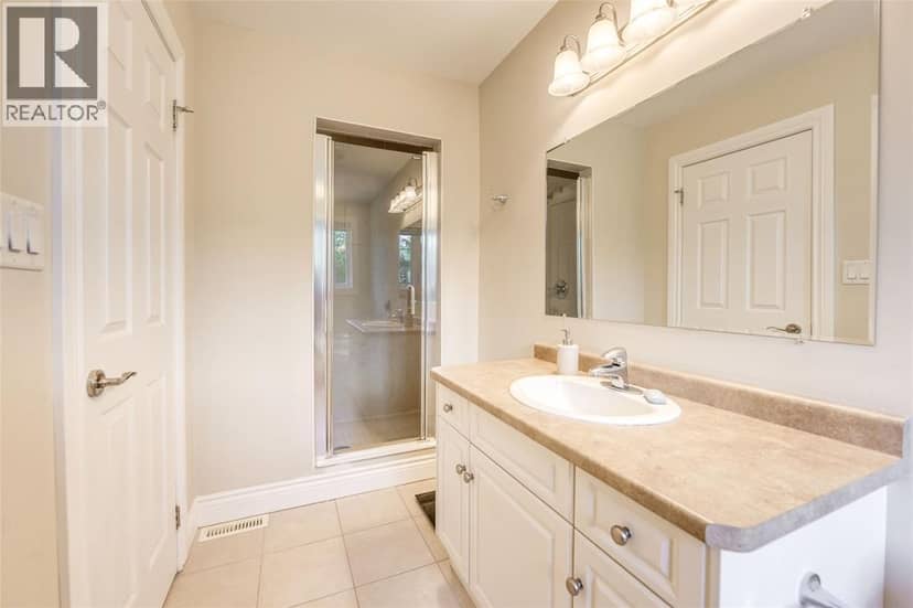 3852 Turnberry Lane — photo 30 of 36