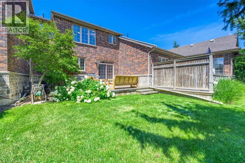 3852 Turnberry Lane, Plympton-Wyoming, photo 5