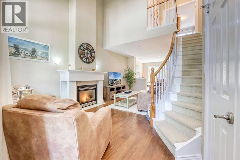 3852 Turnberry Lane — photo 9 of 36