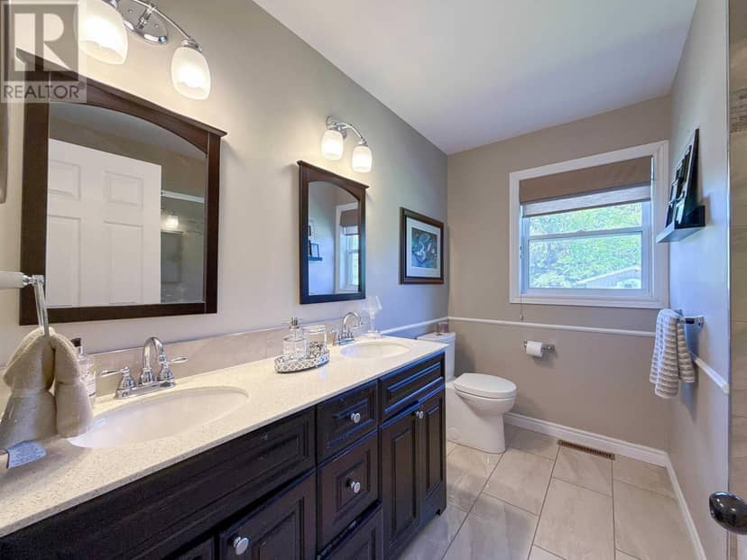 12 Lighthouse Lane — photo 19 of 40