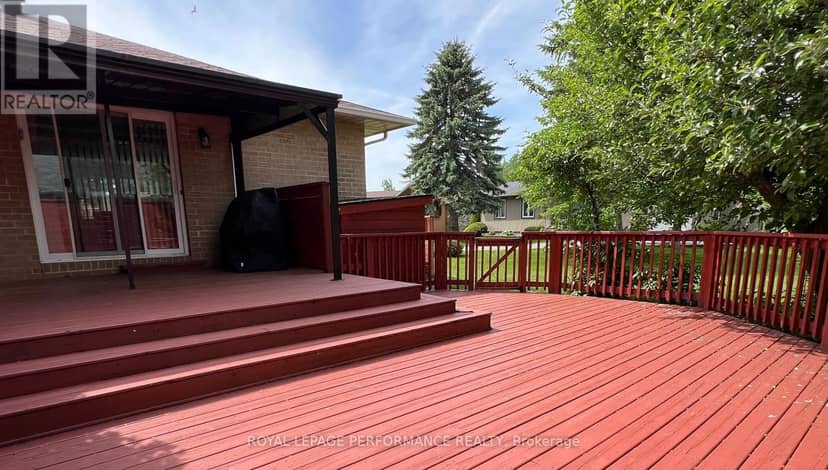 6263 Macdonald Court — photo 21 of 26