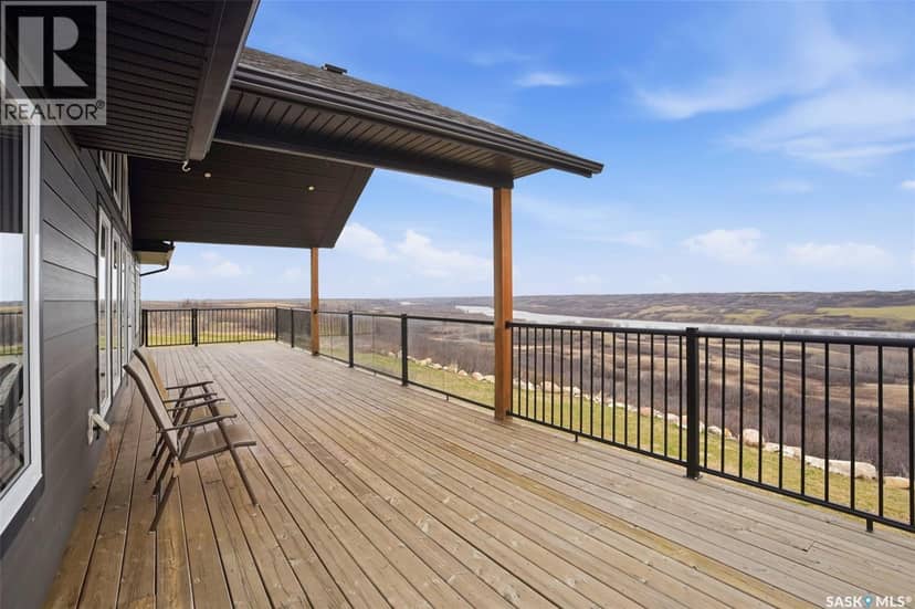Moen Acreage — photo 22 of 40