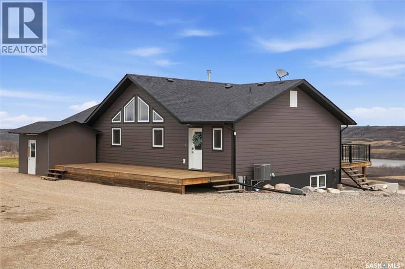 Moen Acreage — photo 3 of 40