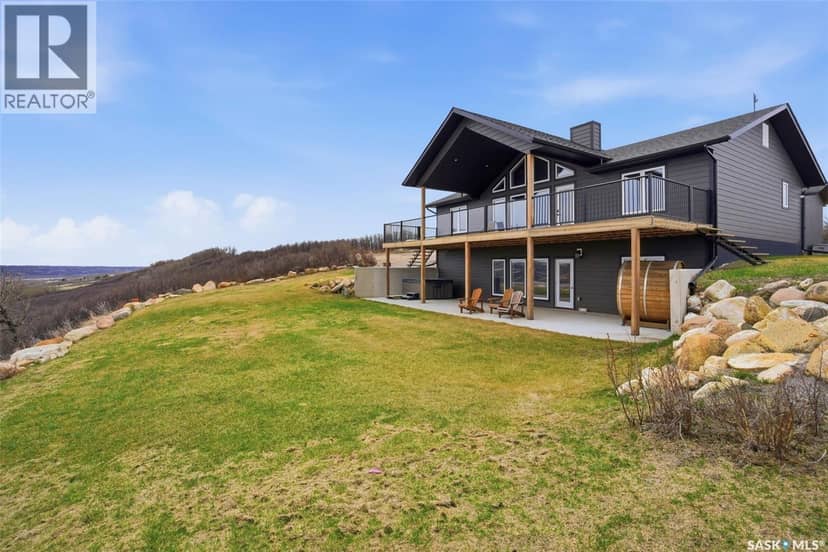 Moen Acreage — photo 37 of 40