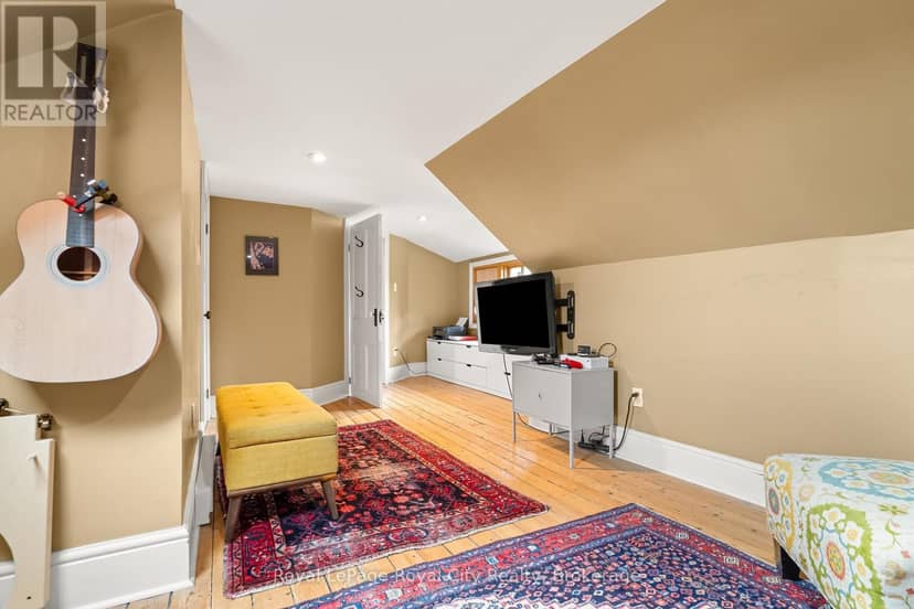 19 London Road E — photo 40 of 40