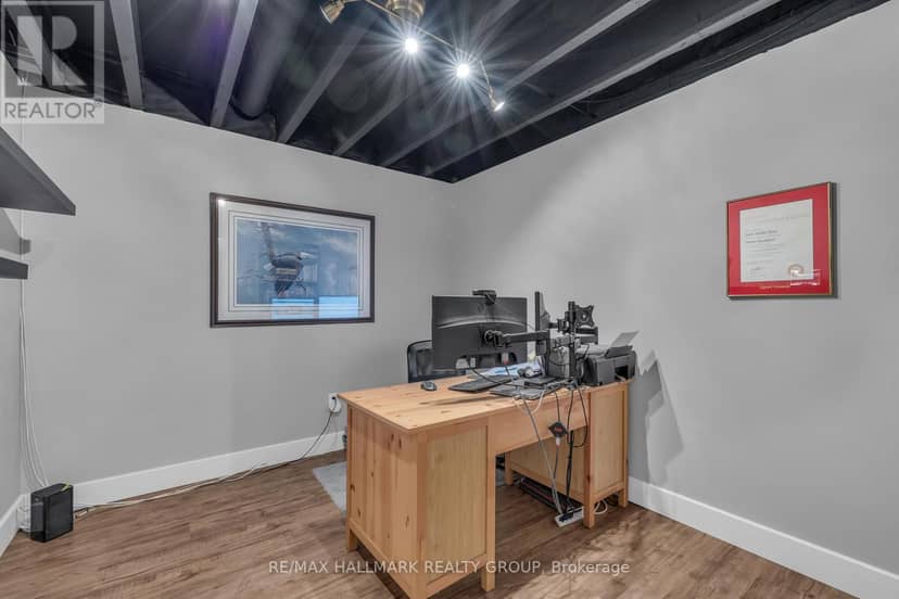 1077 Shearer Drive — photo 38 of 40