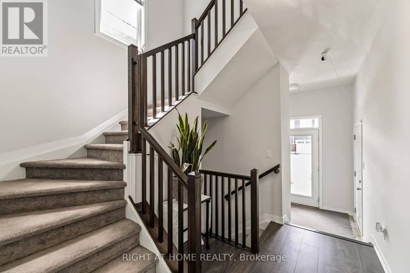 221 Billrian Crescent — photo 20 of 35