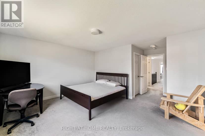 221 Billrian Crescent — photo 31 of 35