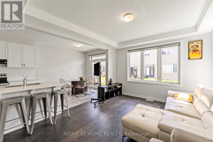 221 Billrian Crescent — photo 9 of 35