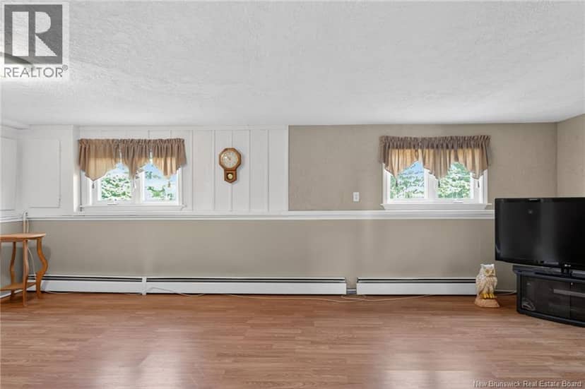 1090 Perry Road — photo 29 of 40