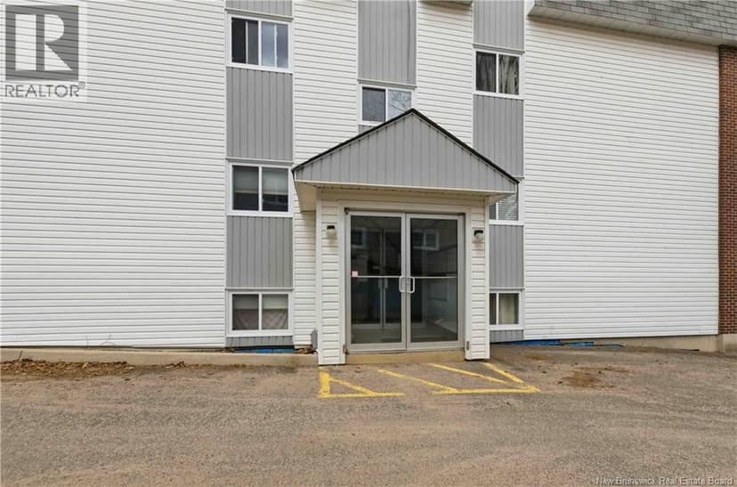 228 Dunn's Crossing Road Unit# 5 — photo 1 of 33
