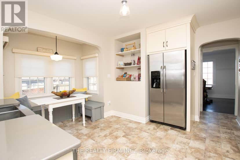 18378 Erie Shore Drive — photo 12 of 40