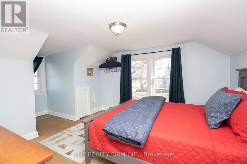 18378 Erie Shore Drive — photo 28 of 40