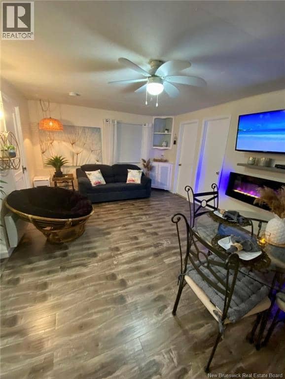 21 Ami Soleil Lane — photo 2 of 11
