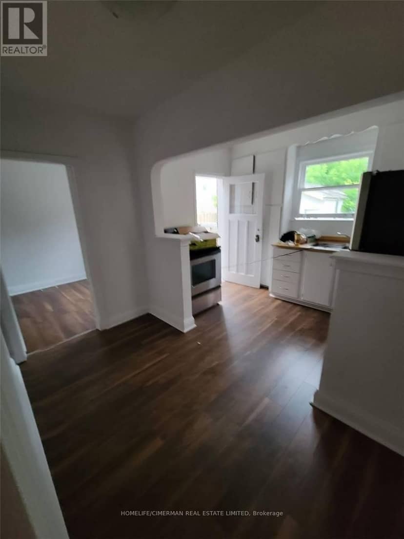 174 Johnston Avenue — photo 2 of 13