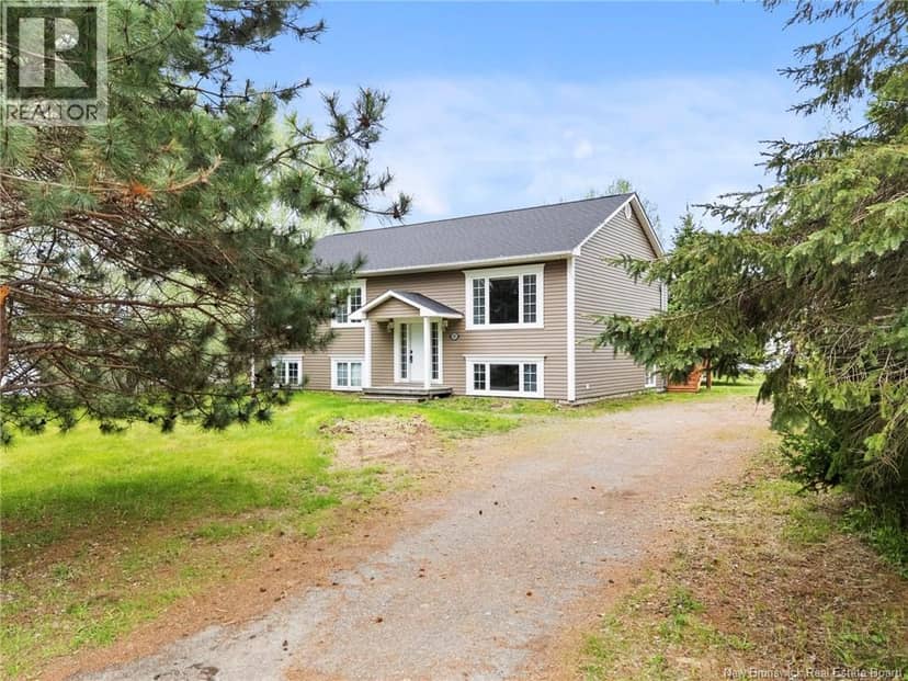 38 Foster Avenue, Burtts Corner, photo 2