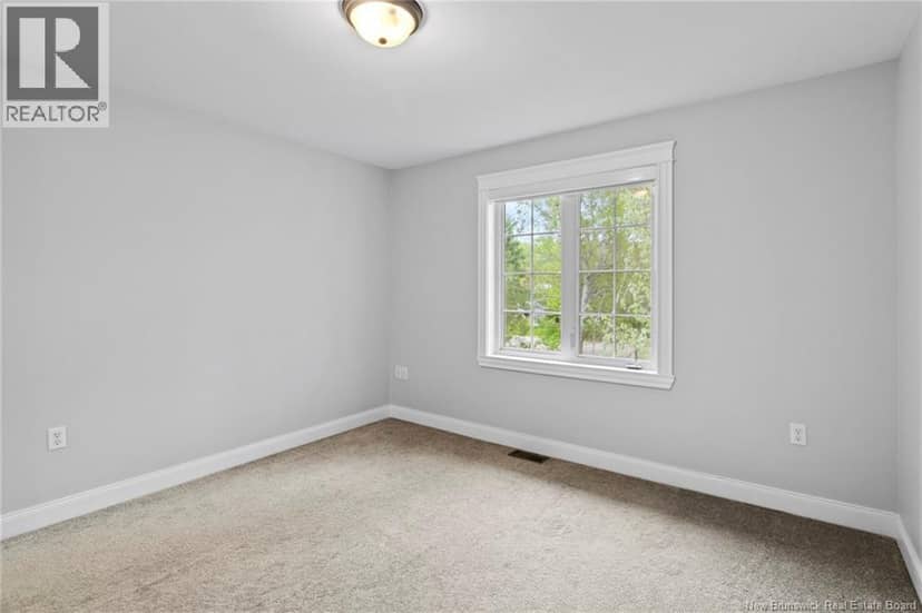 38 Foster Avenue — photo 20 of 40