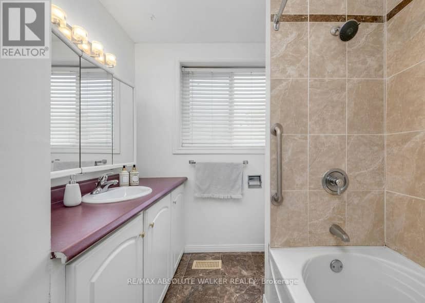412 Montreal Road — photo 16 of 27