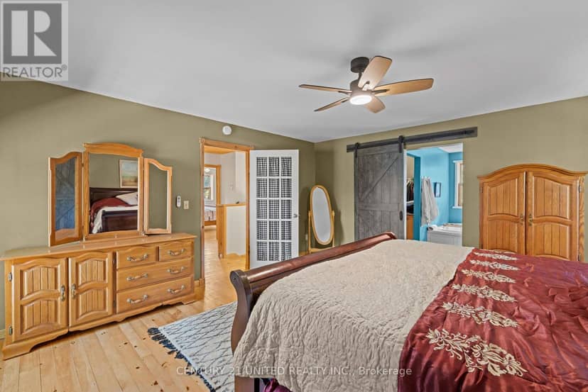 28 Van Luven Lane — photo 18 of 40