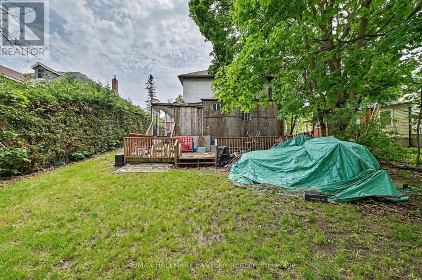 16 Holloway Street — photo 31 of 33