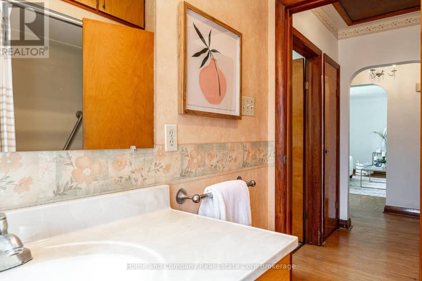 354 West Gore Street — photo 22 of 39