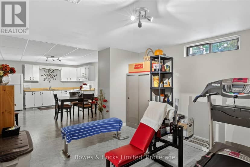 1 Graham Drive — photo 21 of 40