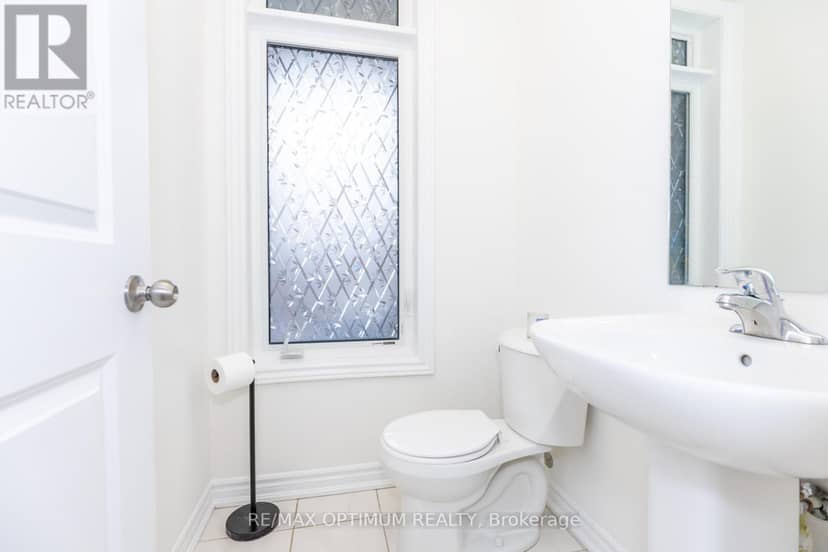 15 Gunton Street — photo 18 of 40