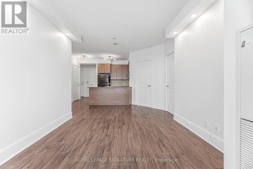 1402 - 330 Burnhamthorpe Road W — photo 21 of 40
