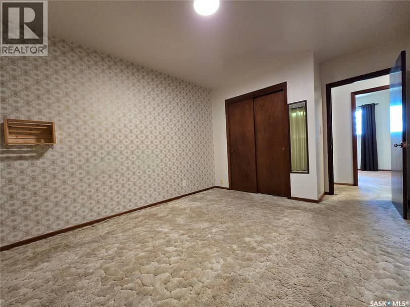 222 Torbay Street — photo 15 of 36