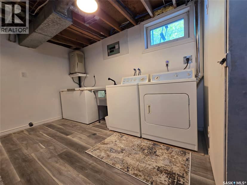 222 Torbay Street — photo 27 of 36