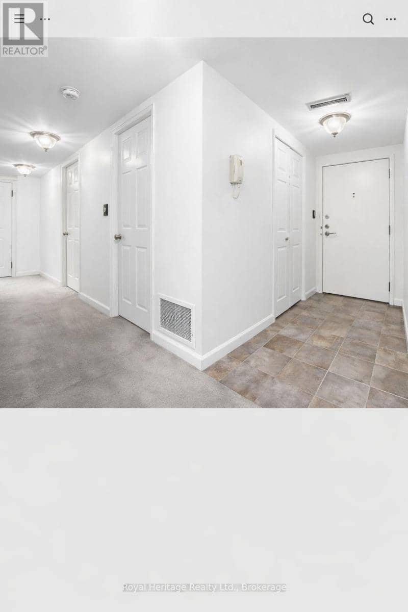 211 - 40 Auburn Street — photo 5 of 20