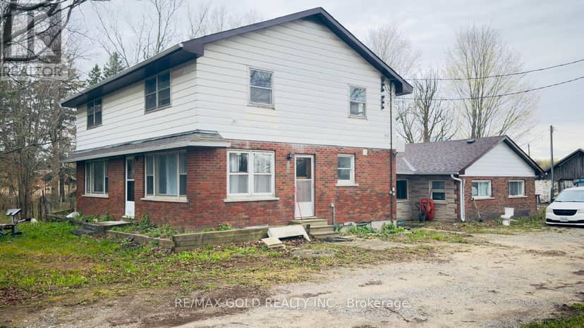 4476 Beech Grove Side Road — photo 2 of 21