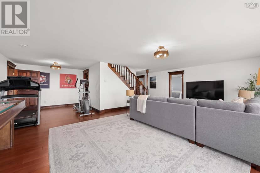 13573 Highway 6 — photo 33 of 40