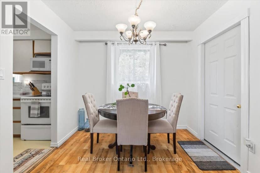 109 Miller Crescent — photo 11 of 32