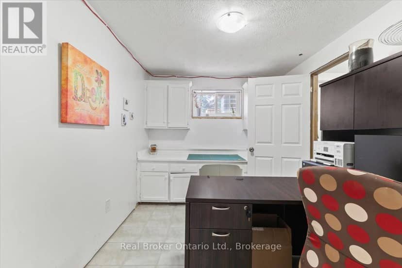 109 Miller Crescent — photo 19 of 32