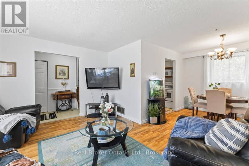 109 Miller Crescent — photo 6 of 32