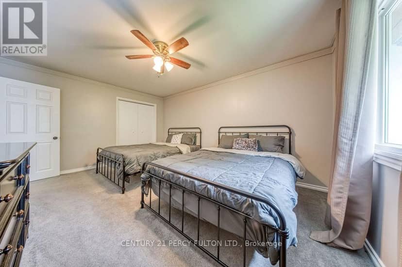 309 - 1102 Horseshoe Valley Road W — photo 32 of 40