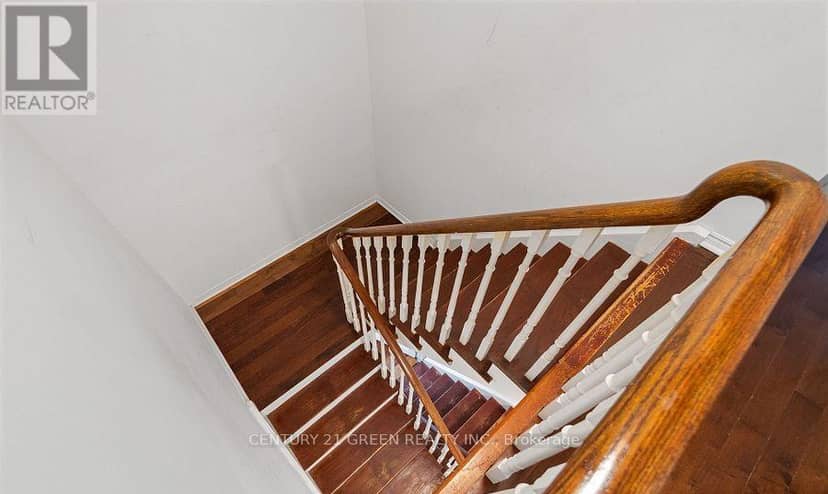 338 Hillside Drive — photo 16 of 40