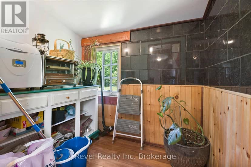 1150 Royston Road — photo 12 of 40