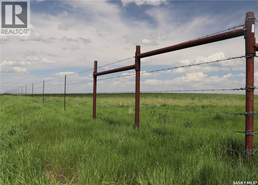 925 Acres Pasture Near Admiral — photo 4 of 26