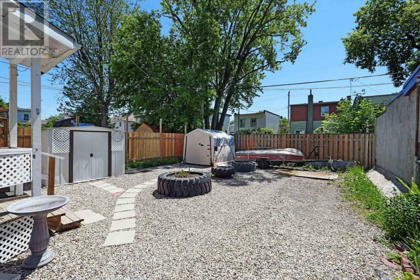 222 Montfort Street — photo 21 of 25