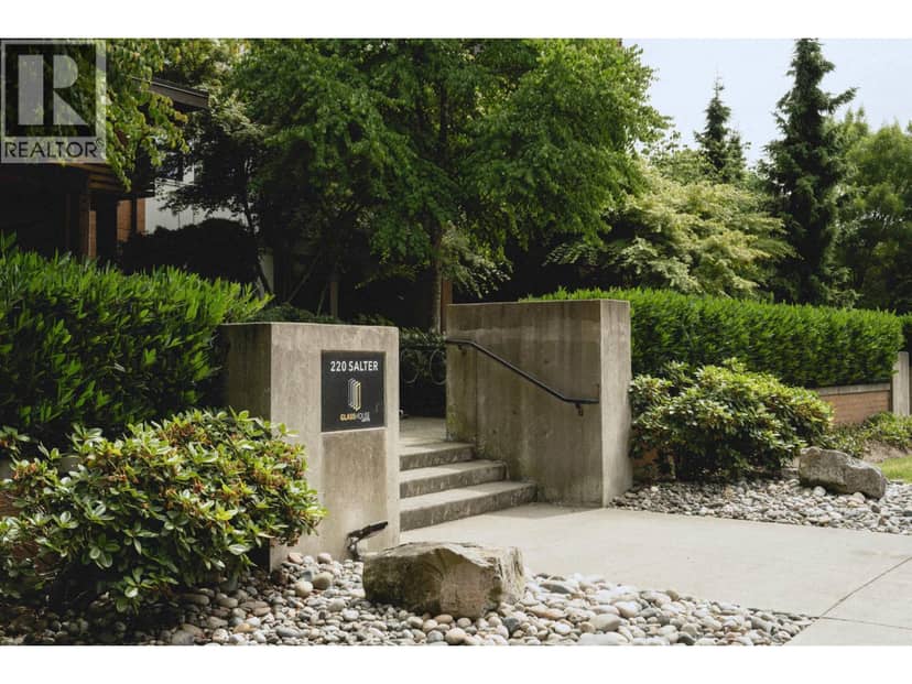 303 220 SALTER STREET, New Westminster, photo 3